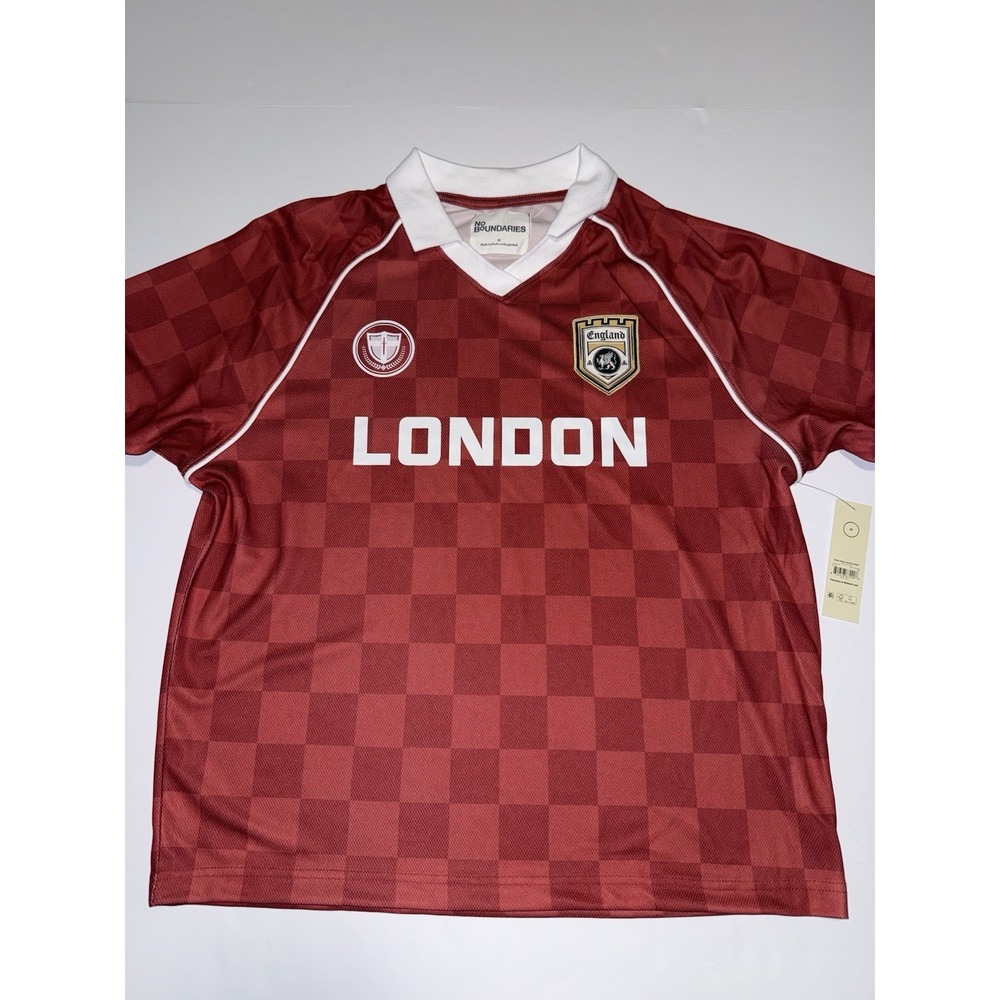 No Boundaries Men Medium Soccer Jersey London England Red Checkered Collar NWT
